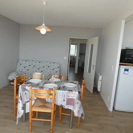 Pour 6 Personnes A 10m Des Plages, Animaux Acceptes, Parking - Fr-1-540-244 Lejlighed