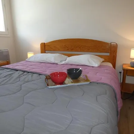 Lejlighed Pour 6 Personnes A 10m Des Plages, Animaux Acceptes, Parking - Fr-1-540-244